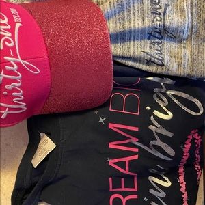 3-pc lot of Thirty-One clothes and hat. Like new!